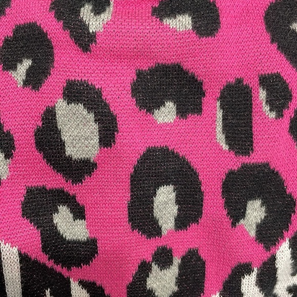Animal Print Chevron Sweater size XS - Picture 9 of 9